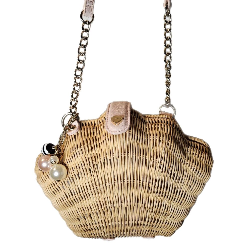 Betsey Johnson Straw Wicker Shell Purse Handbag With Hanging Charms